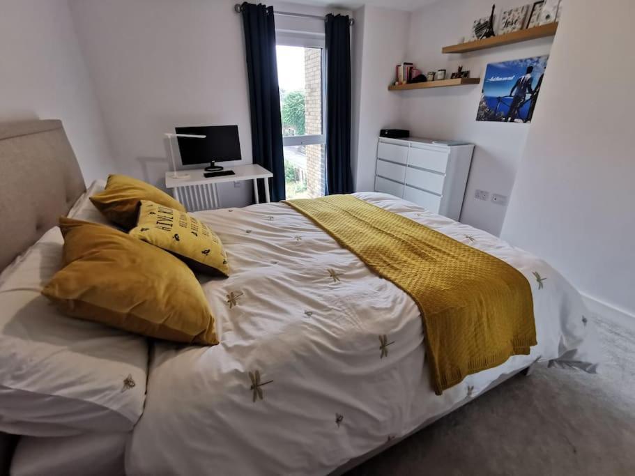 Luxury 1 Bedroom Flat With Balcony - St Anne'S Brighton Kültér fotó
