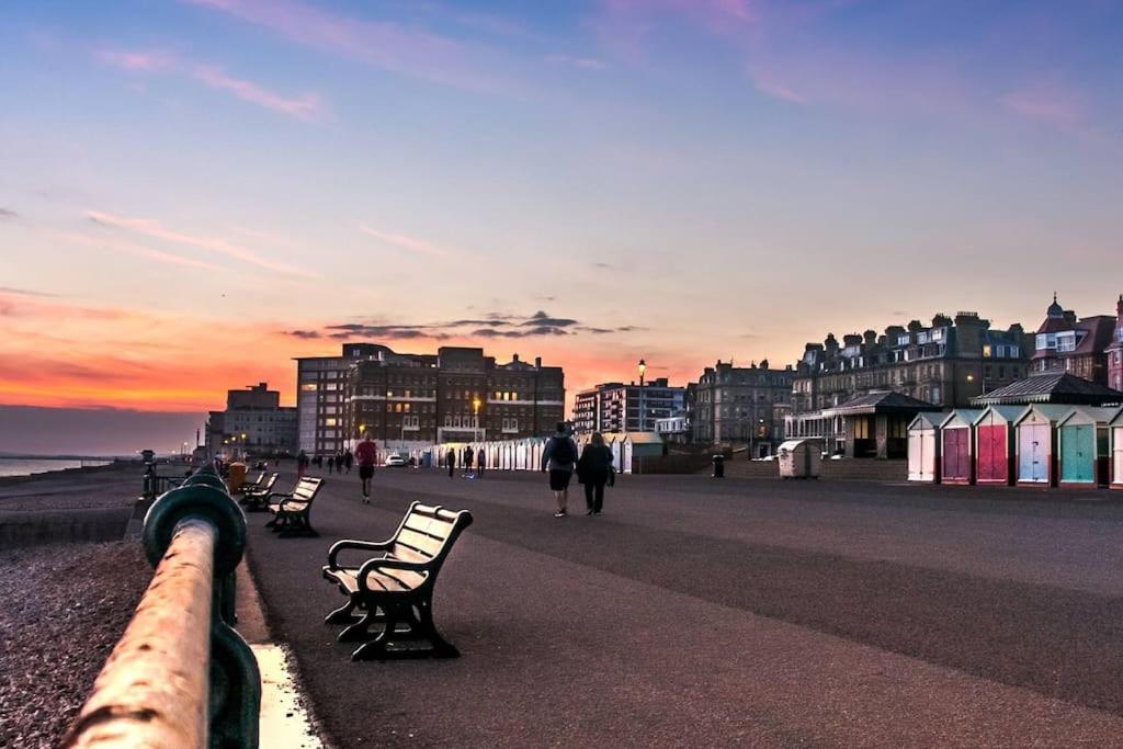 Luxury 1 Bedroom Flat With Balcony - St Anne'S Brighton Kültér fotó